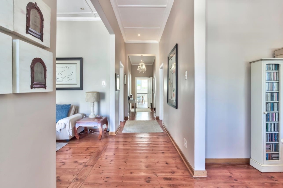 3 Bedroom Property for Sale in Fresnaye Western Cape